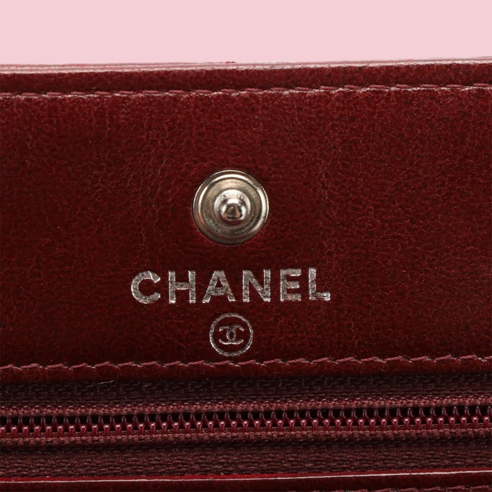 Chanel Burgundy Wallet on Chain in Quilted Lambskin - Picture 7 of 8